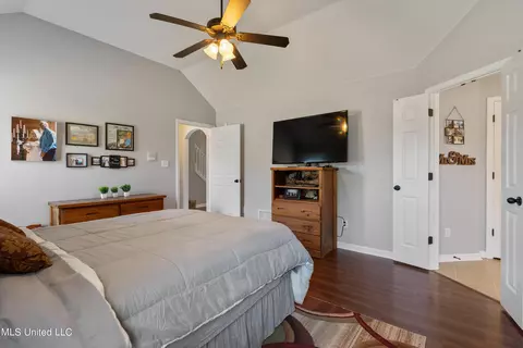 Bedroom - 741 Buttermilk Dr, Nesbit, MS 38651 photo 1 of 3