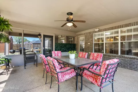 Exterior - 741 Buttermilk Dr, Nesbit, MS 38651 photo 10 of 14