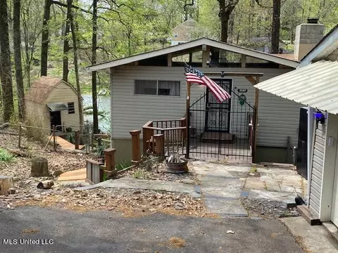Exterior - 3267 Snowdowns Rdg, Hernando, MS 38632 photo 2 of 11