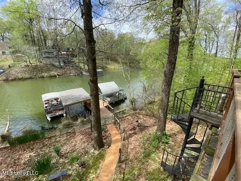 Exterior - 3267 Snowdowns Rdg, Hernando, MS 38632 photo 7 of 11