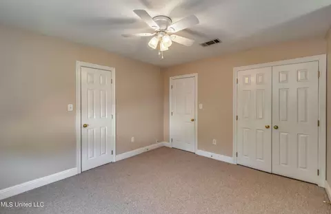 Bedroom - 32 Hawthorne Hill Cv, Flowood, MS 39232 photo 1 of 4