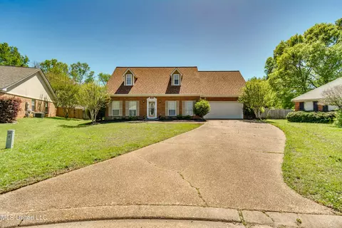 Exterior - 32 Hawthorne Hill Cv, Flowood, MS 39232 photo 5 of 19