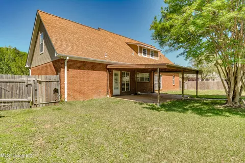 Exterior - 32 Hawthorne Hill Cv, Flowood, MS 39232 photo 18 of 19