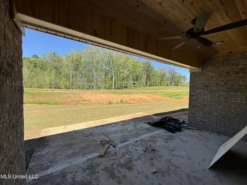 Exterior - 165 Cornerstone Dr, Brandon, MS 39042 photo 2 of 4
