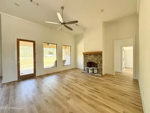 Living - 165 Cornerstone Dr, Brandon, MS 39042 photo 1 of 3