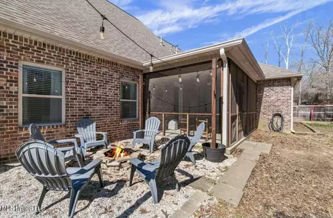 Exterior - 139 Glen Arbor Ct, Brandon, MS 39042 photo 10 of 15