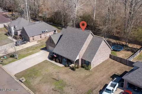 Exterior - 139 Glen Arbor Ct, Brandon, MS 39042 photo 14 of 15