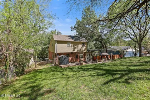 Exterior - 1669 Winchester St, Jackson, MS 39211 photo 7 of 12