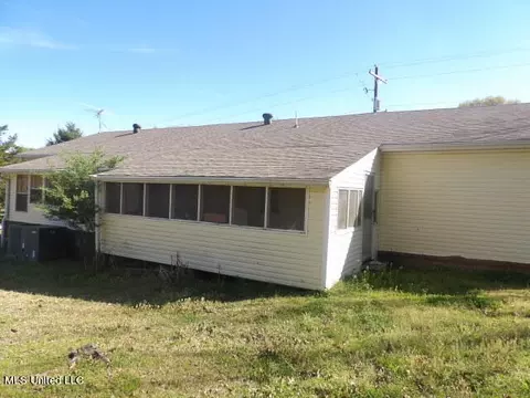 3611 Stage Rd, Coldwater, MS 38618 photo 3