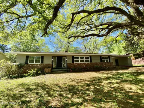 1413 E Northside Dr, Jackson, MS 39211 photo 1