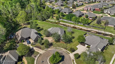 View/Area - 202 Gladeview Ct, Brandon, MS 39047 photo 5 of 19