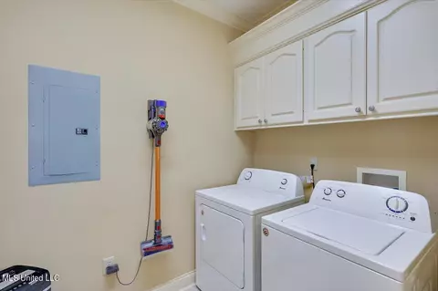 Other - 202 Gladeview Ct, Brandon, MS 39047 photo 3 of 8