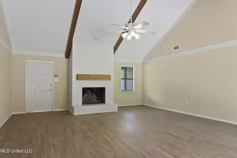 563 Thorngate Ct, Brandon, MS 39047 photo 3