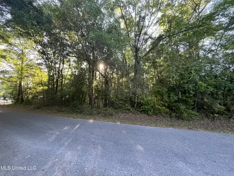 lot S 36-37 Honduras Dr, Gautier, MS 39553