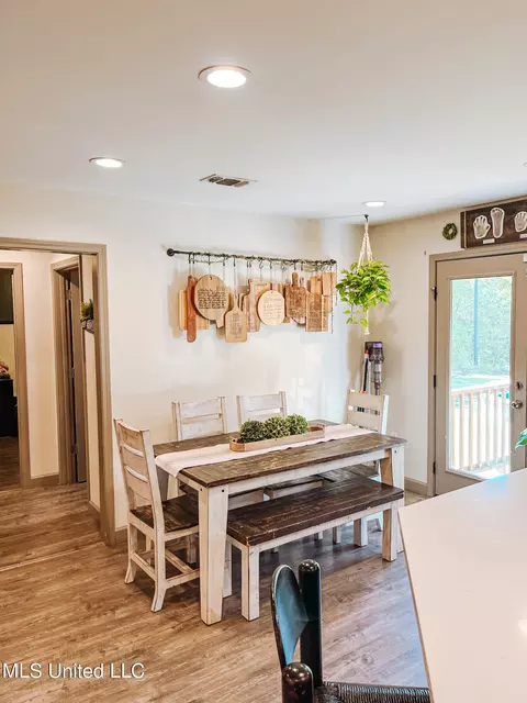 Dining - 149 August Ln, Lucedale, MS 39452 photo 1 of 1