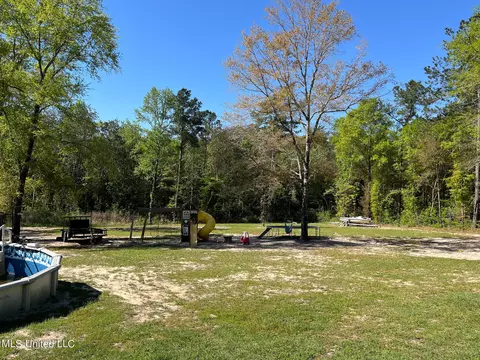 View/Area - 149 August Ln, Lucedale, MS 39452 photo 1 of 2