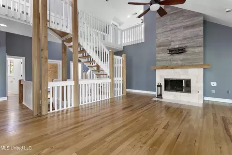 Living - 935 Cedar Hill Rd, Madison, MS 39110 photo 1 of 3