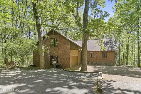 Exterior - 935 Cedar Hill Rd, Madison, MS 39110 photo 4 of 13