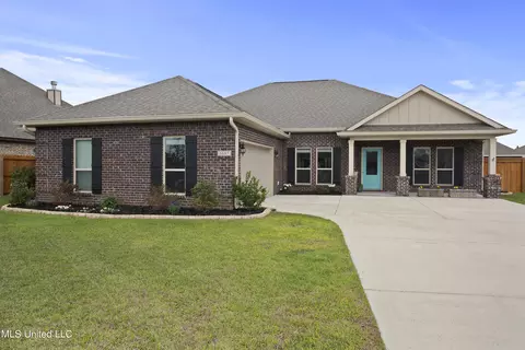 6685 Sugarcane Cir, Ocean Springs, MS 39564