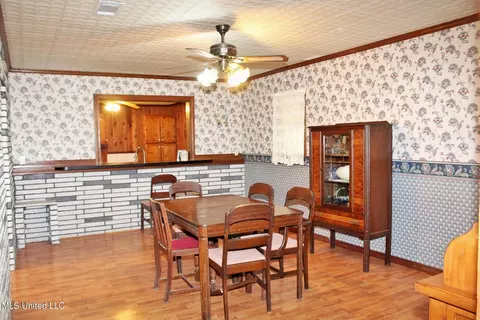 Dining - 130 Donovan Rd, Lucedale, MS 39452 photo 2 of 3