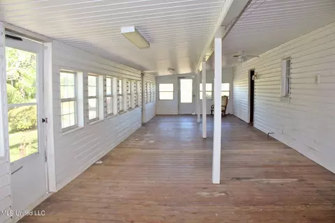 Exterior - 130 Donovan Rd, Lucedale, MS 39452 photo 3 of 11