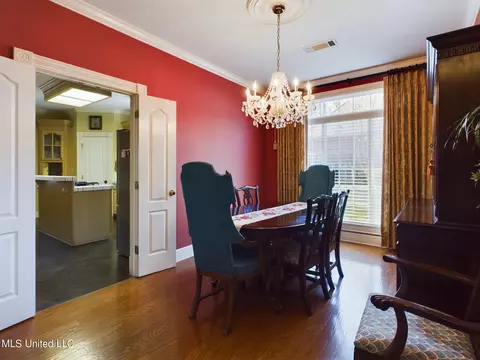 Dining - 132 Derby Drive Dr, Madison, MS 39110 photo 1 of 3