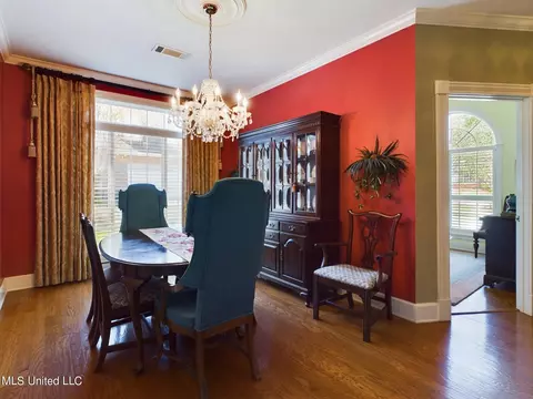 Dining - 132 Derby Drive Dr, Madison, MS 39110 photo 2 of 3