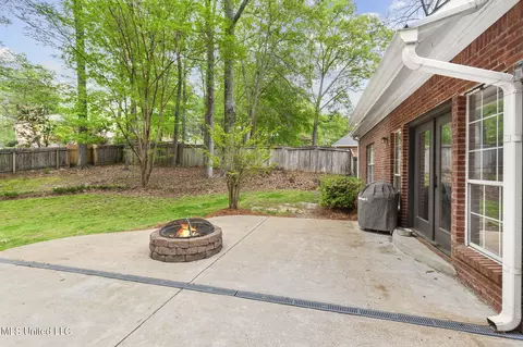 Exterior - 2104 Silver Ln, Madison, MS 39110 photo 7 of 12