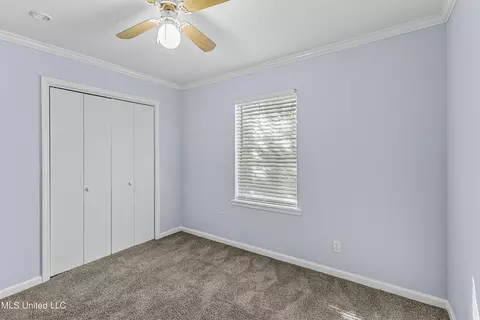 Bedroom - 859 Harbor Bend Dr, Brandon, MS 39047 photo 2 of 3