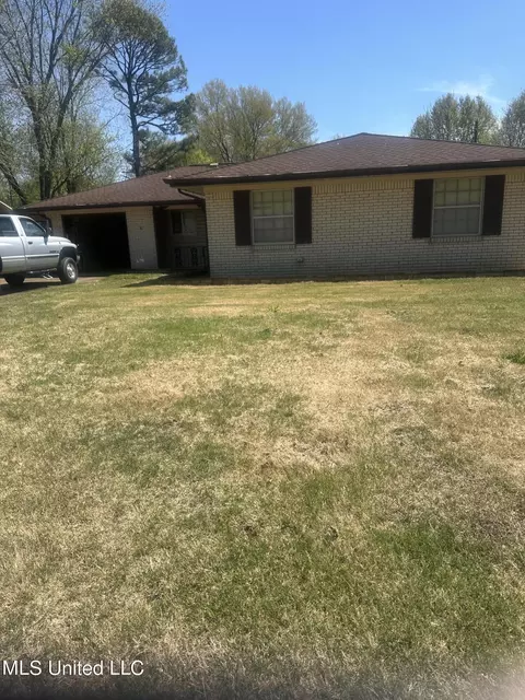 7800 Brentwood Dr, Southaven, MS 38671