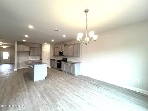 Kitchen - 9014 Addison Blvd, Long Beach, MS 39560 photo 2 of 3