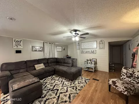 204 C St, Brandon, MS 39042 photo 8
