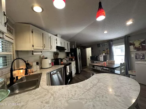 204 C St, Brandon, MS 39042 photo 14