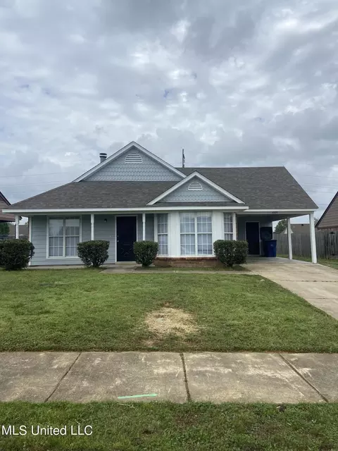6326 E Oak Run Dr, Olive Branch, MS 38654