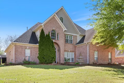8300 Montrose Dr, Olive Branch, MS 38654
