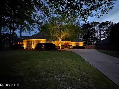 Exterior - 115 Timbercrest Ln, Brandon, MS 39047 photo 15 of 16