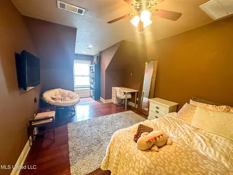 Bedroom - 115 Timbercrest Ln, Brandon, MS 39047 photo 6 of 6