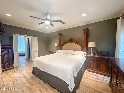 Bedroom - 115 Timbercrest Ln, Brandon, MS 39047 photo 1 of 6