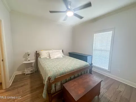 Bedroom - 115 Timbercrest Ln, Brandon, MS 39047 photo 3 of 6