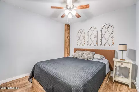 Bedroom - 77 County Road 333, Iuka, MS 38852 photo 4 of 5