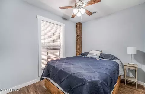Bedroom - 77 County Road 333, Iuka, MS 38852 photo 3 of 5