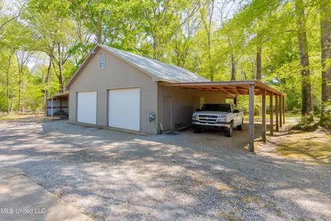 Exterior - 130 Keith Ln, Clinton, MS 39056 photo 33 of 37