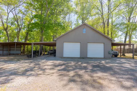 Exterior - 130 Keith Ln, Clinton, MS 39056 photo 34 of 37