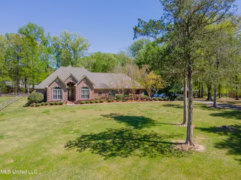 Exterior - 130 Keith Ln, Clinton, MS 39056 photo 17 of 37