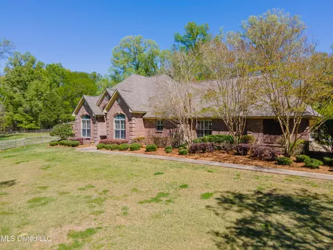 Exterior - 130 Keith Ln, Clinton, MS 39056 photo 18 of 37
