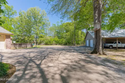 Exterior - 130 Keith Ln, Clinton, MS 39056 photo 19 of 37