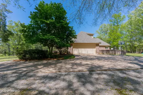 Exterior - 130 Keith Ln, Clinton, MS 39056 photo 21 of 37