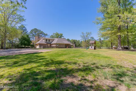 Exterior - 130 Keith Ln, Clinton, MS 39056 photo 31 of 37
