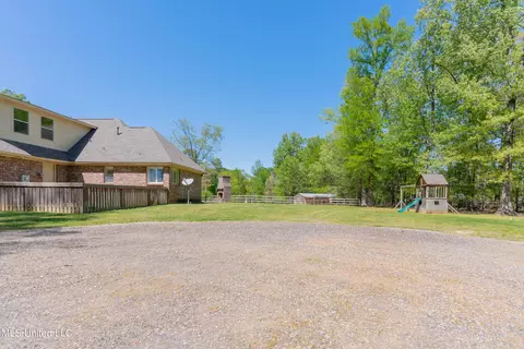 Exterior - 130 Keith Ln, Clinton, MS 39056 photo 29 of 37