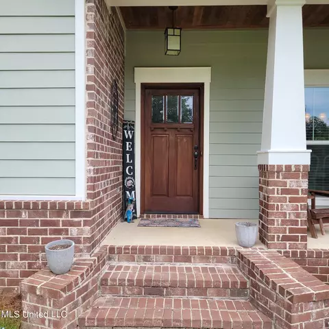 Exterior - 20148 Midway Rd, Terry, MS 39170 photo 3 of 8